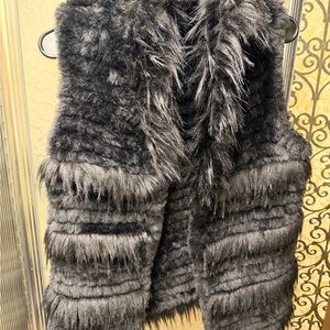 Black Faux Fur Vest - Women's Stylish Layering Vest size medium